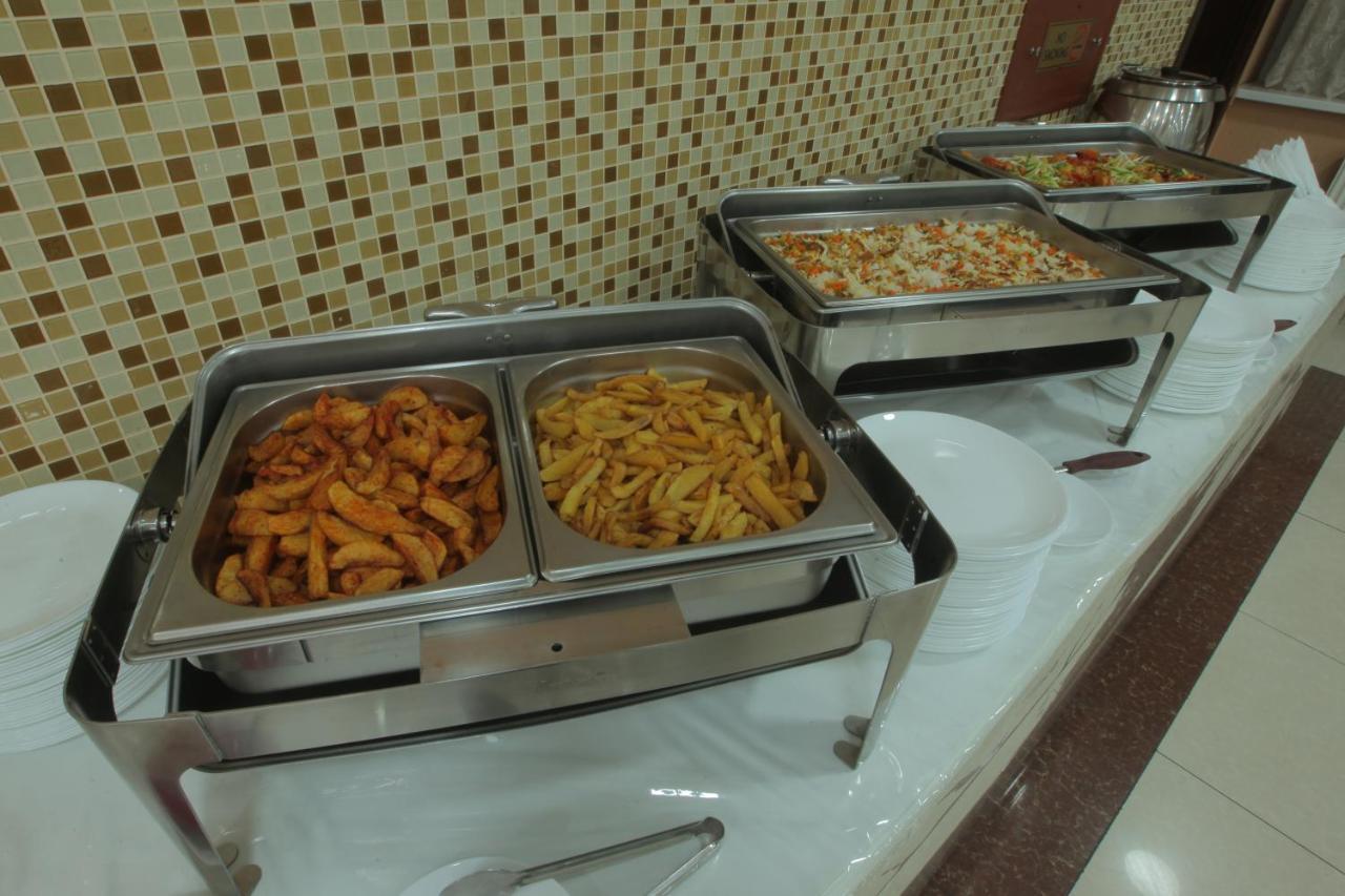 Rohat Hotel Chilonzor Tashkent Ngoại thất bức ảnh