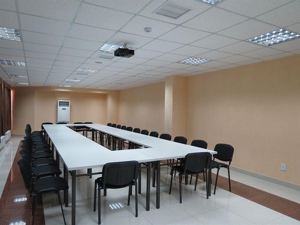 Rohat Hotel Chilonzor Tashkent Ngoại thất bức ảnh