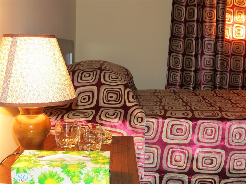 Rohat Hotel Chilonzor Tashkent Ngoại thất bức ảnh